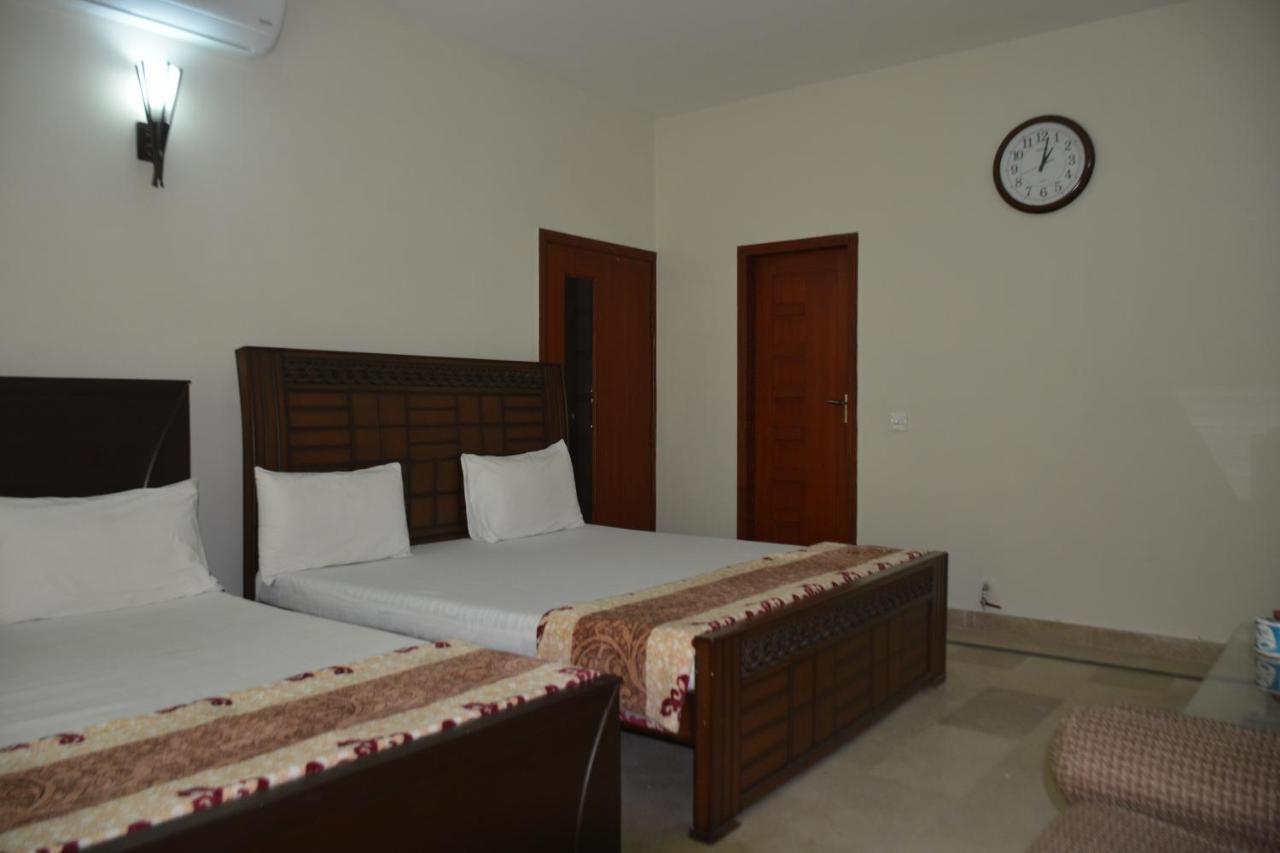 Hôtel The Travelers Den à Islamabad Extérieur photo