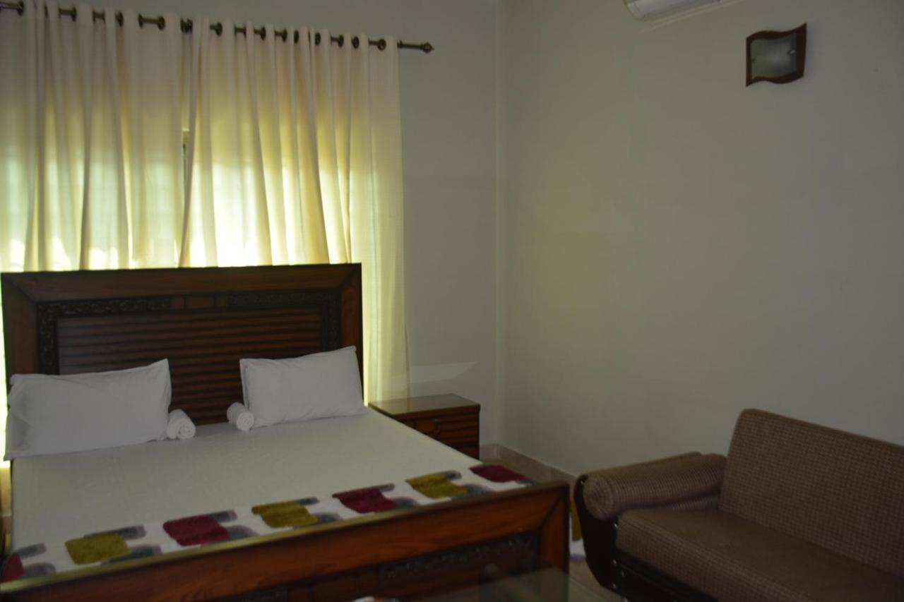 Hôtel The Travelers Den à Islamabad Extérieur photo